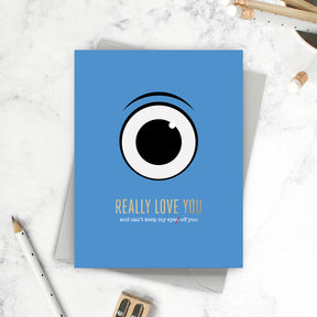 Big Eye Love Card – Lifestyle Photo